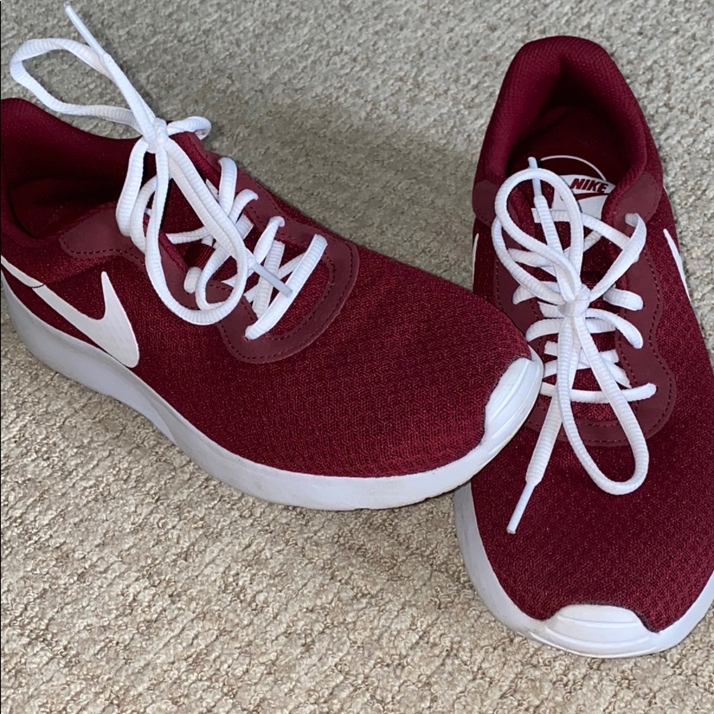 Nike Sneaker